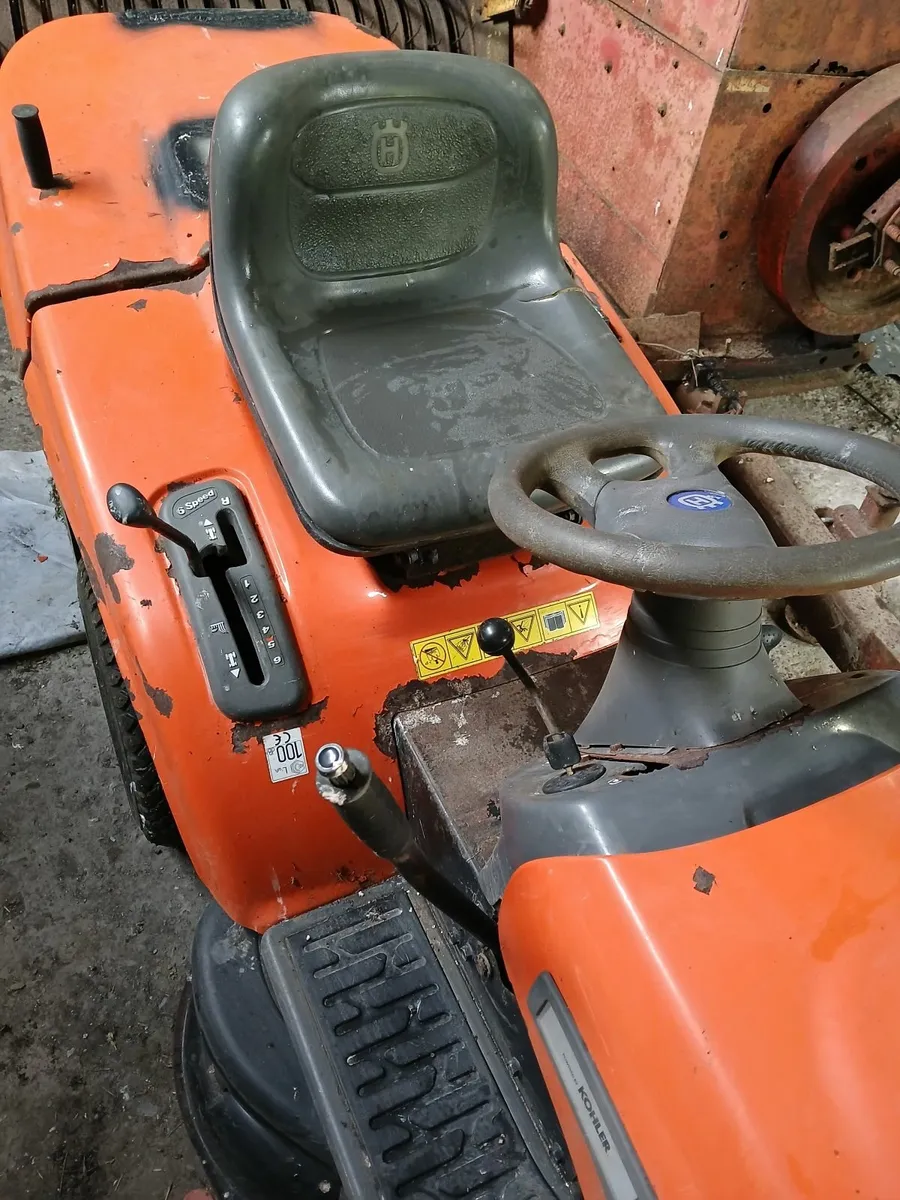 Ride on Lawnmower - Image 2