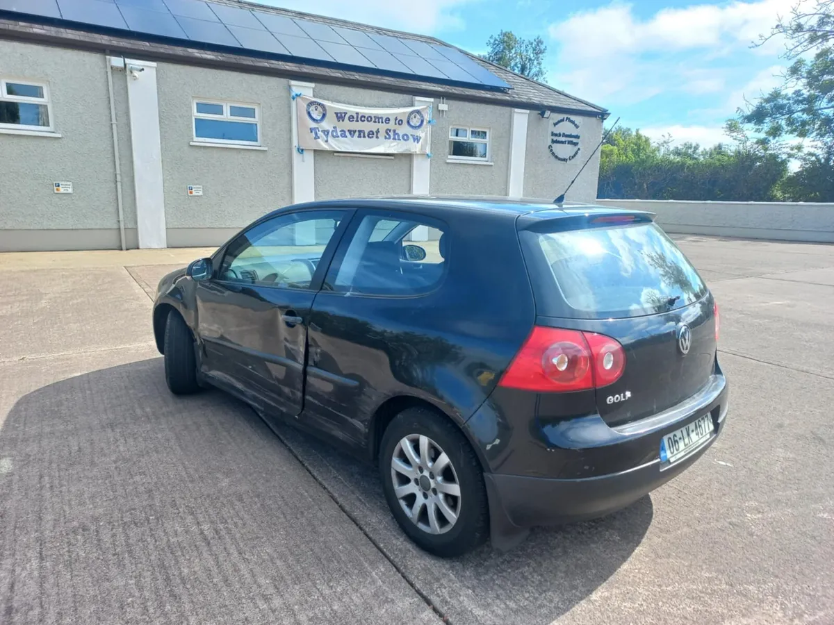 Vw Golf 1.4 petrol   ( PRICE 375e) - Image 3