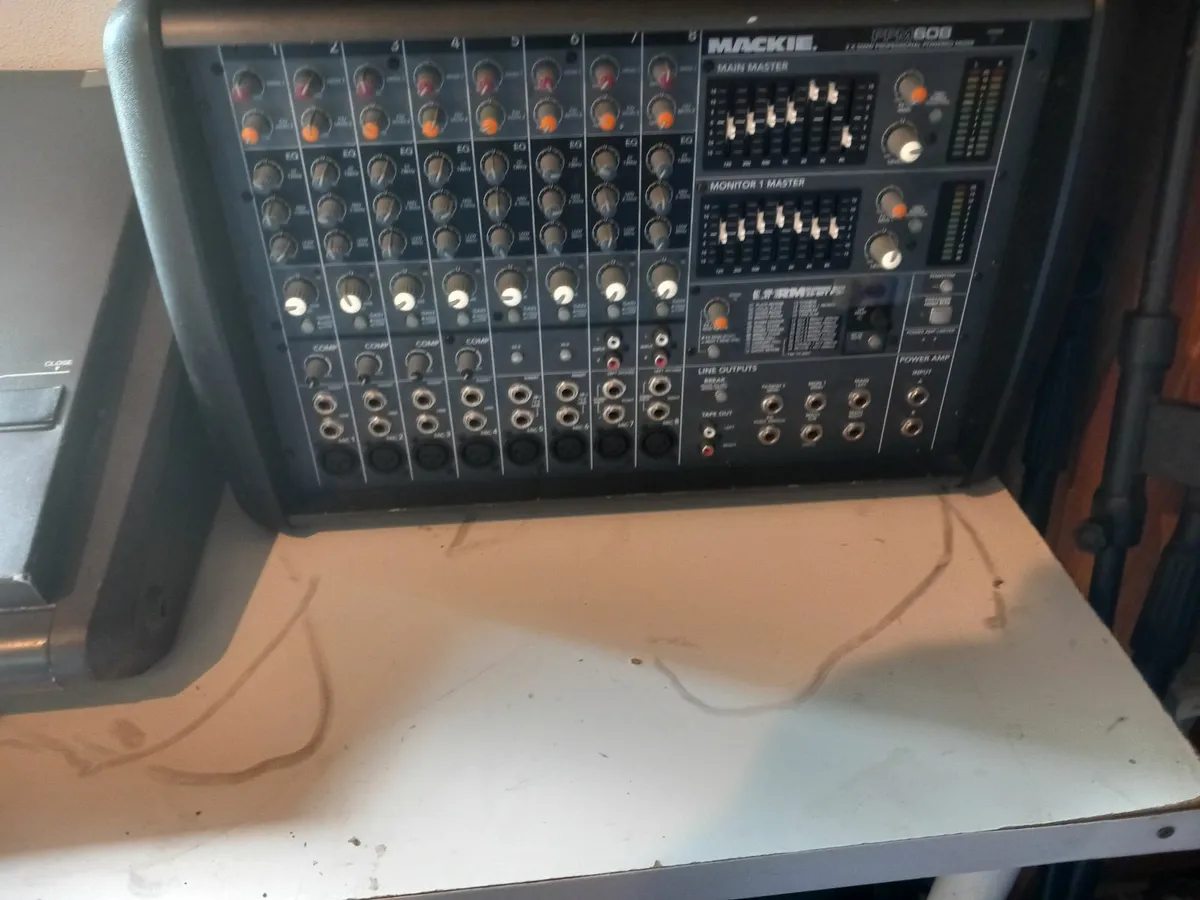 Mackie PPM 608  powered mixer,+ Powered Monitor - Image 2