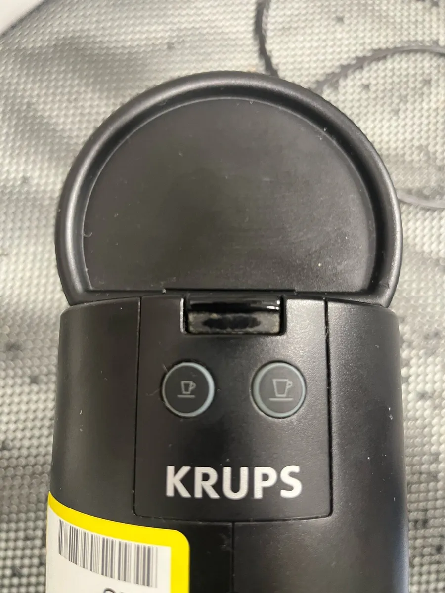 Krups Nespresso Coffee Machine - Image 3