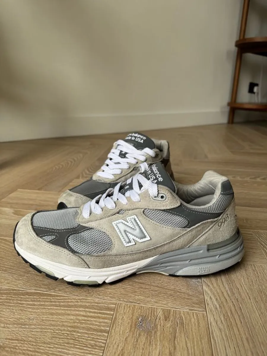 New Balance Men's 993 Shoe, Grey, Size 45 UK 10.5 - Image 1