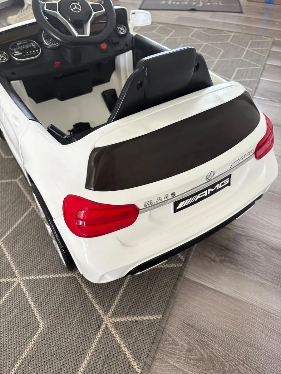 Mercedes ride on car - Image 2