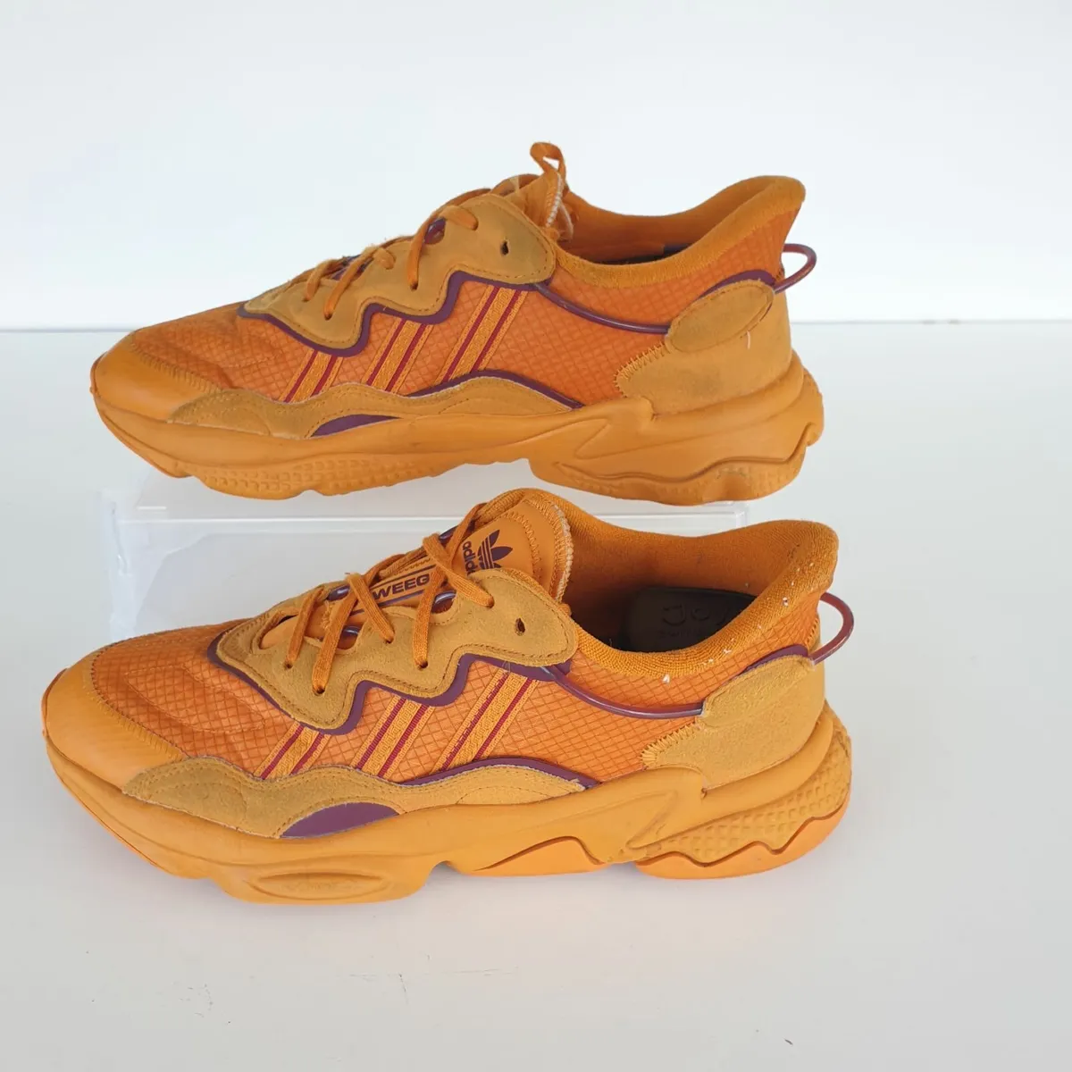 adidas Ozweggo trainers size 10 - Image 2