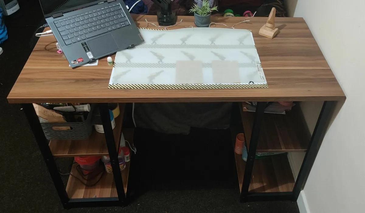 Large work Desk 200cm x 60cm - Image 1