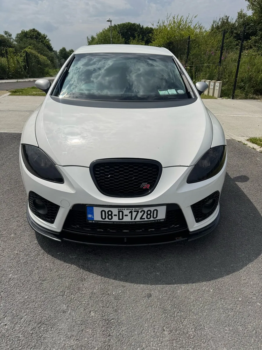 Seat Leon FR 2 litre Turbo Petrol 290BHP - Image 2