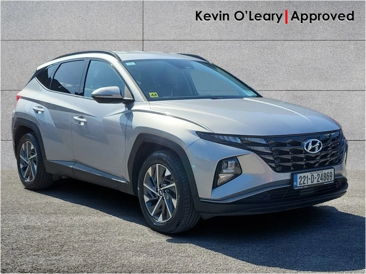 Hyundai Tucson 2WD Executive 4.6d - Image 1