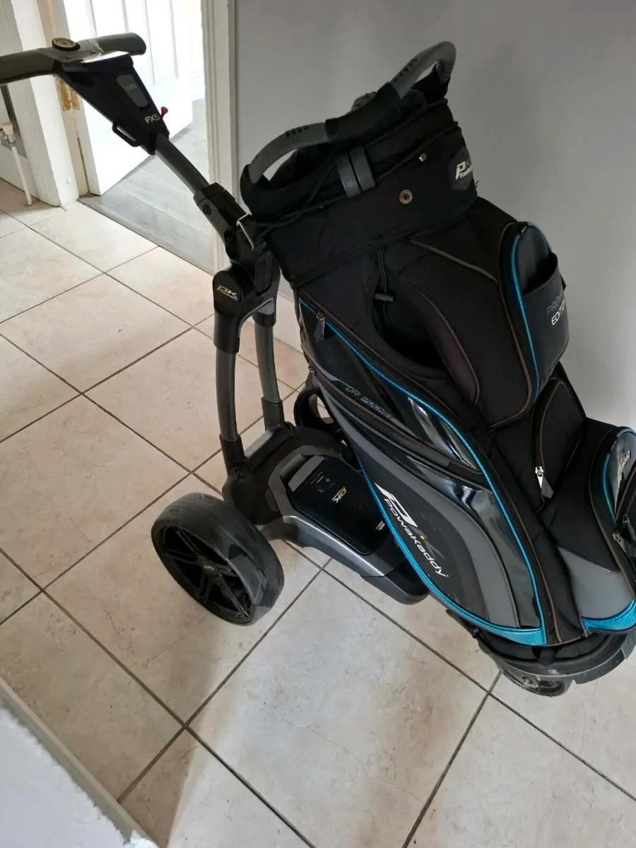 Golf - Image 2