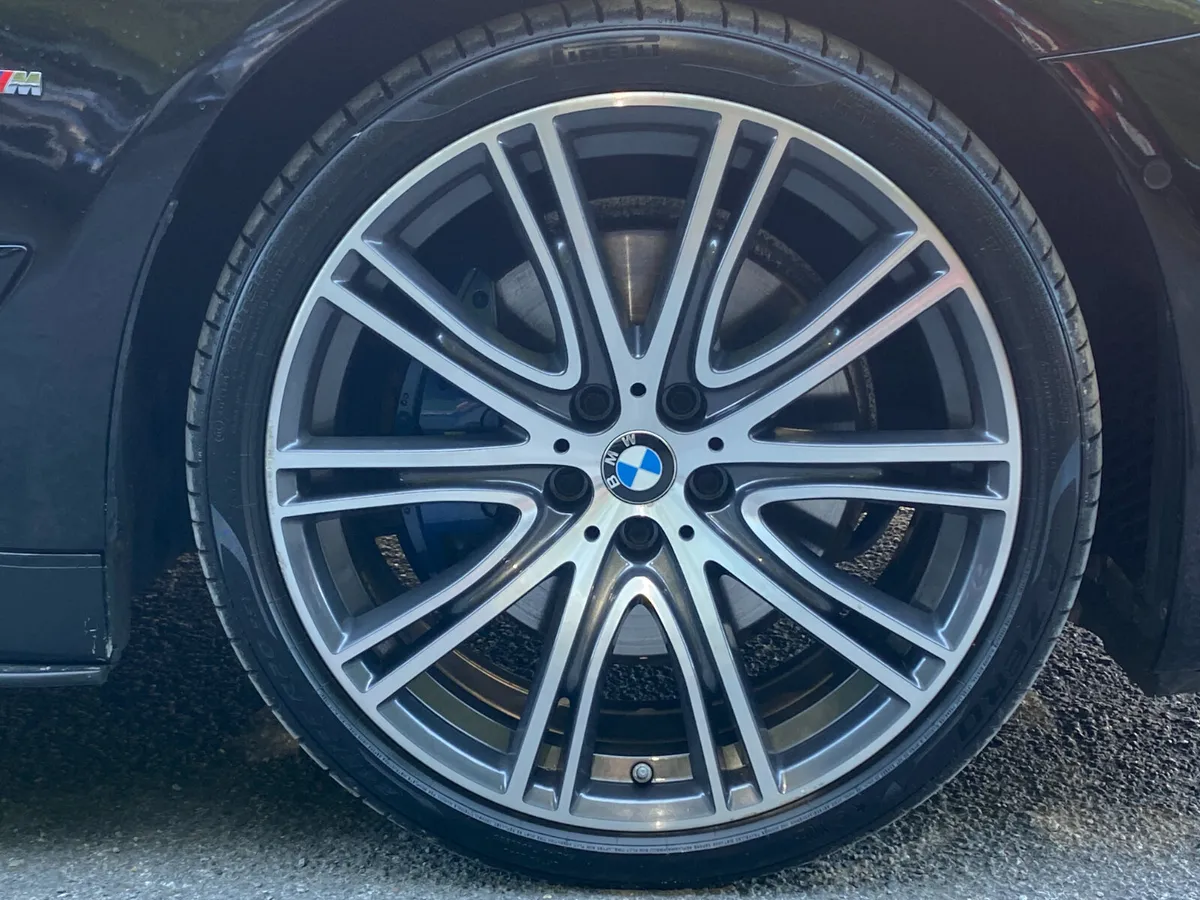 BMW 530e M Sport Auto Petrol/Plug-In Hybrid - Image 4