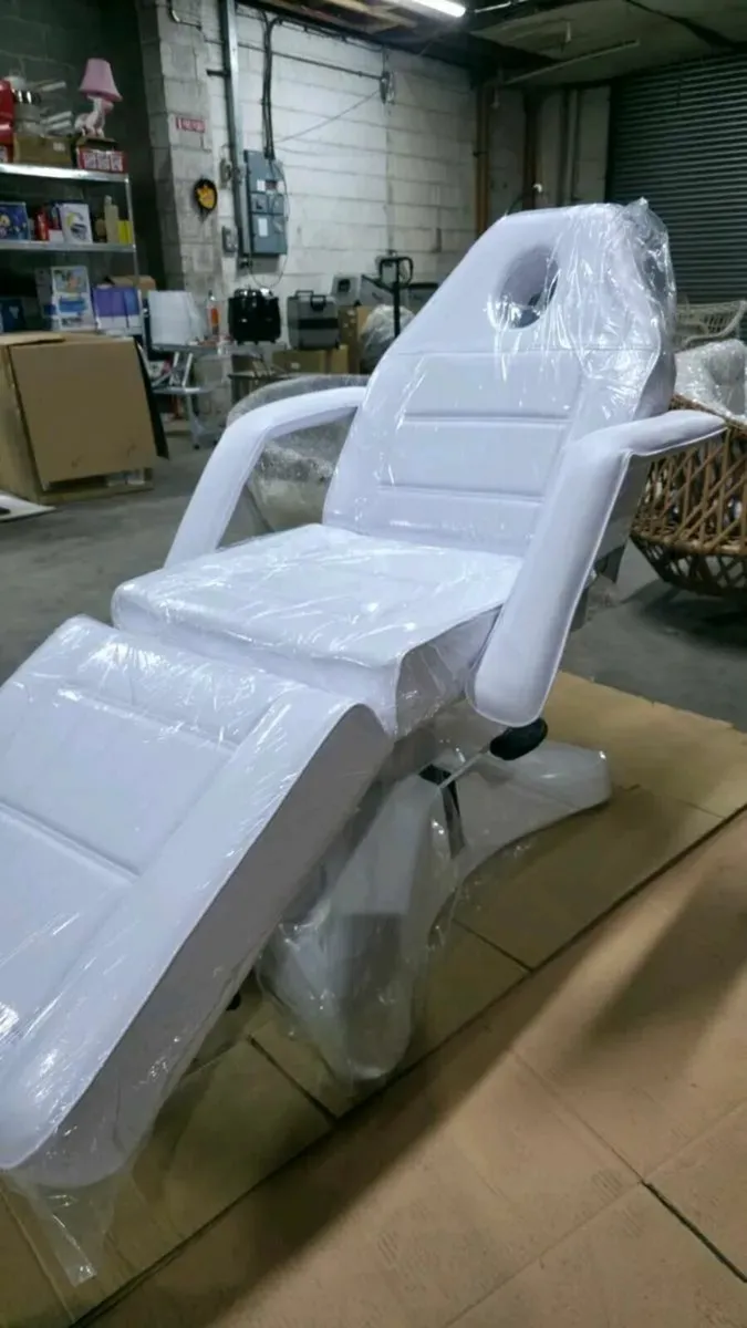 Beauty bed massage table hydraulic beauty chair - Image 1