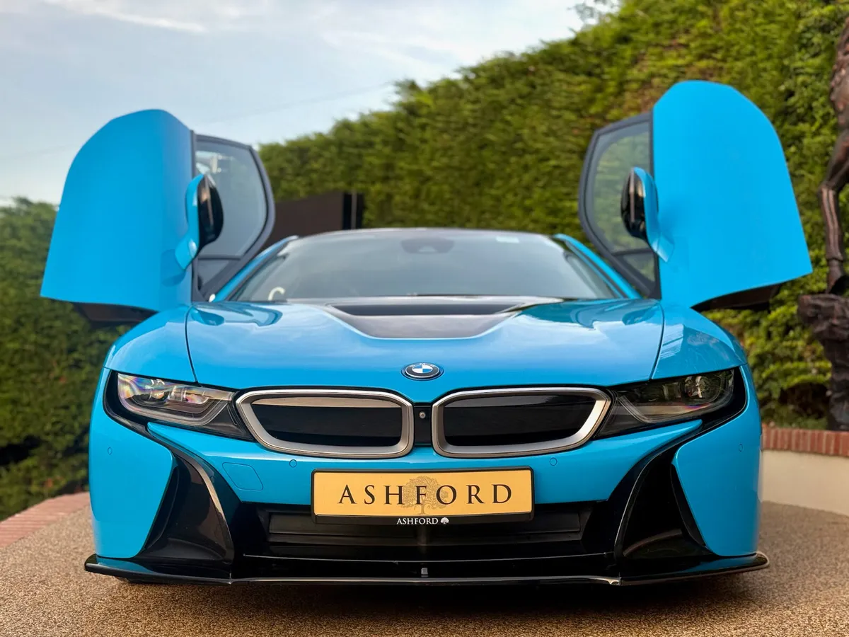 BMW i8 HUGE SPEC MEXICO BLUE 357BHP - Image 3