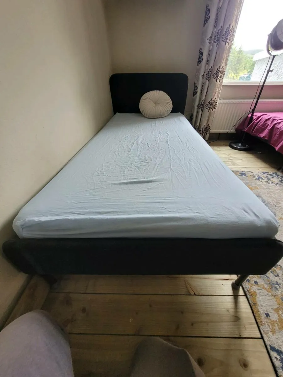 Ikea bedroom furniture - Image 4
