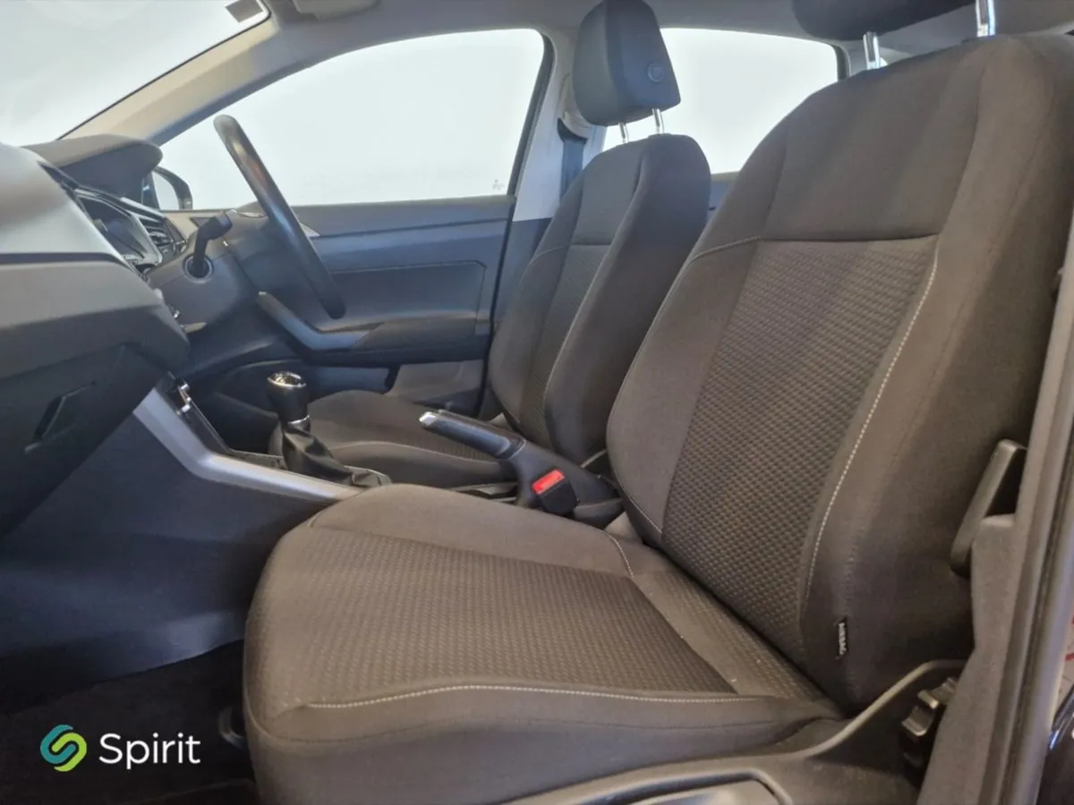 Volkswagen Polo 1.0 TSI Comfortline Call Patrick - Image 3