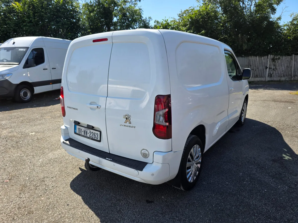 Peugeot Partner 2019'75K-MILES'€11.999INCLUDES VAT - Image 4