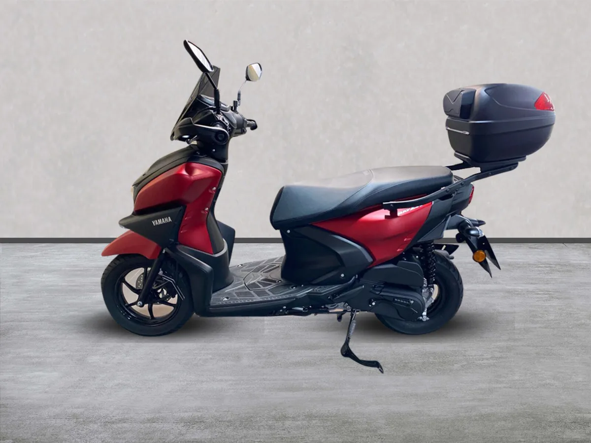 Yamaha RayZR 125cc Scooter with Extras, NI Reg - Image 2