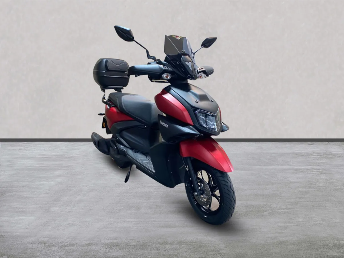 Yamaha RayZR 125cc Scooter with Extras, NI Reg - Image 3