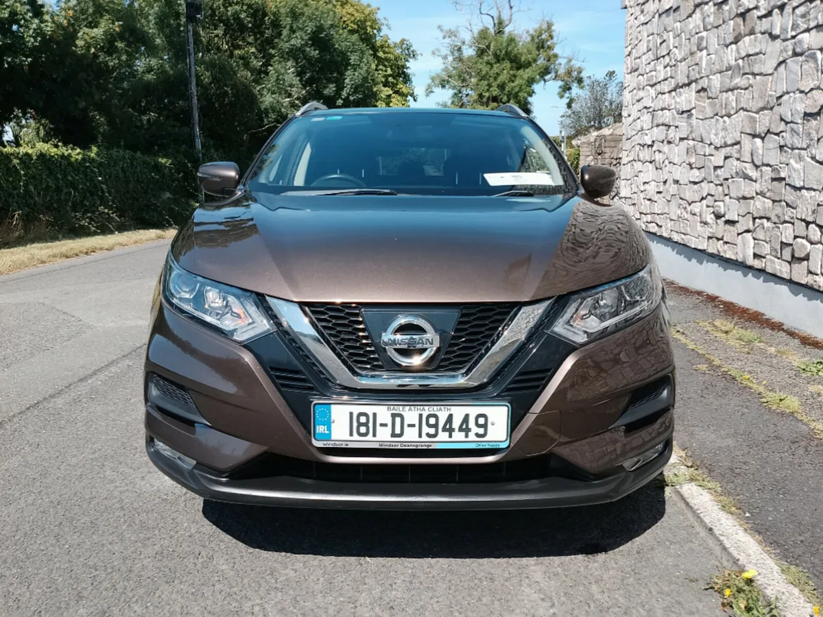 Nissan Qashqai 1.2 SV 18 4DR - Image 4