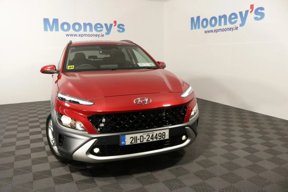Hyundai Kona Executive 1.0l Petrol Compact SUV - Image 2