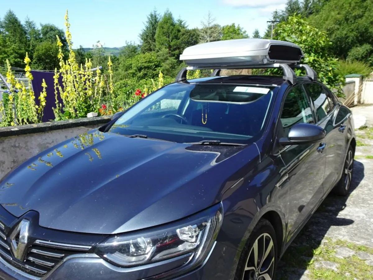 Roofbox for Renault Megane 2018 - Image 1