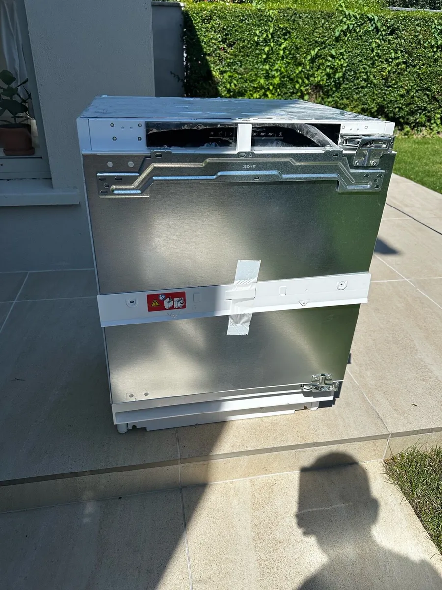 Neff N50 integrated freezer *unused* - Image 1