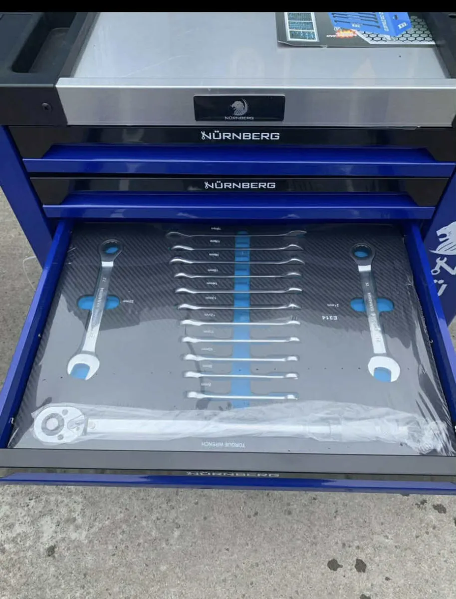 New German toolbox free delivery - Image 4