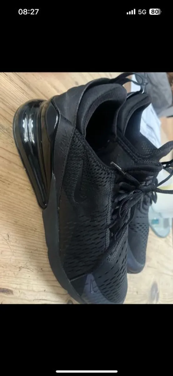 NIKE 270 trainers all black - Image 4