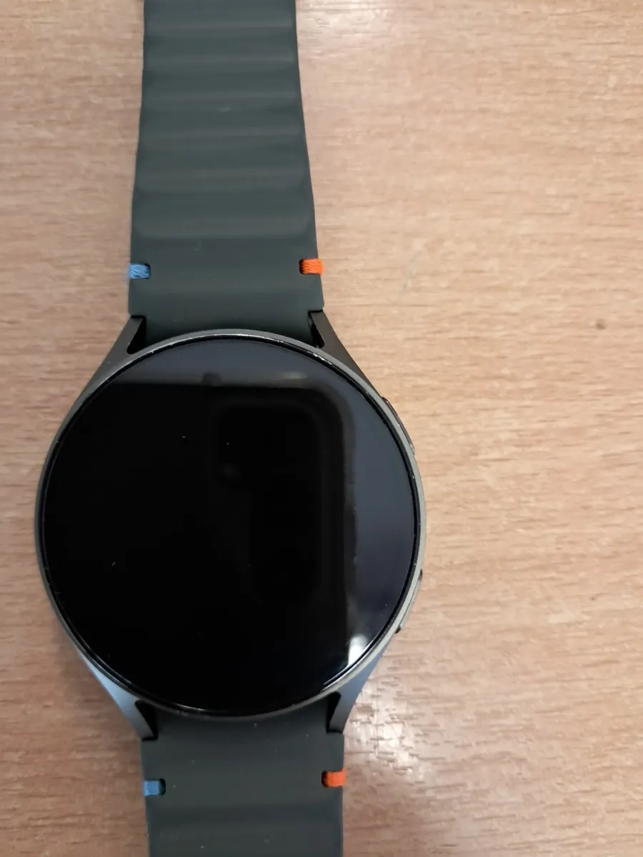 Galaxy Watch7 44mm LTE- BT - WIFI Green - Image 4