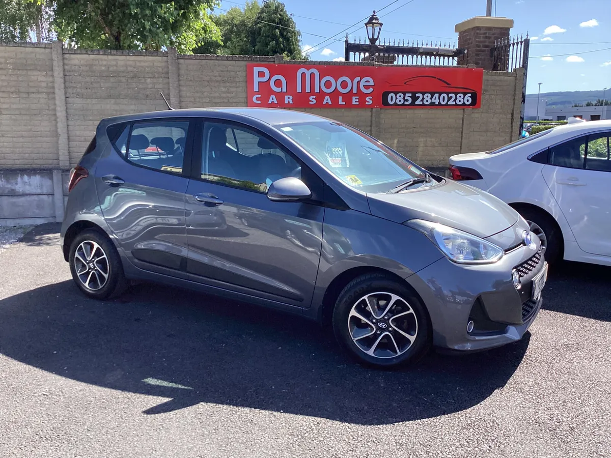 Hyundai i10 ** ONLY 56KMS - Image 2