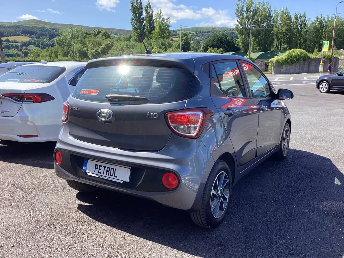 Hyundai i10 ** ONLY 56KMS - Image 4