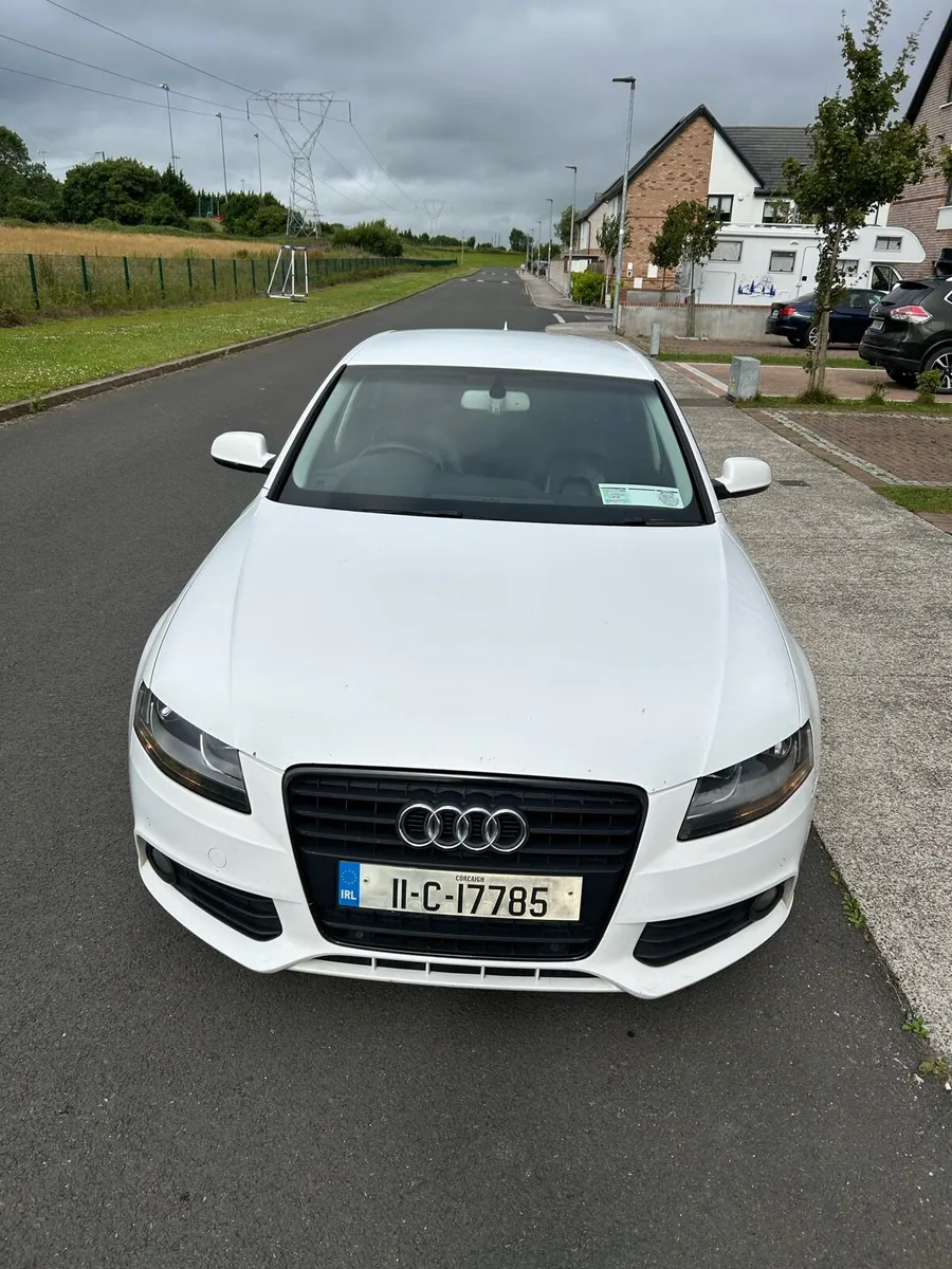 11 AUDI A4 TDI €4,950 - Image 2
