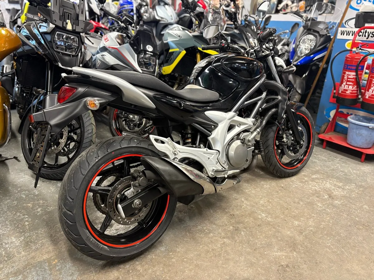2009 Suzuki Gladius 650 - Image 3