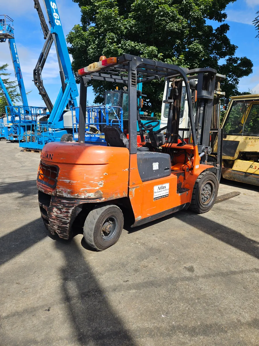 Forklift 4 Ton Diesel - Image 1