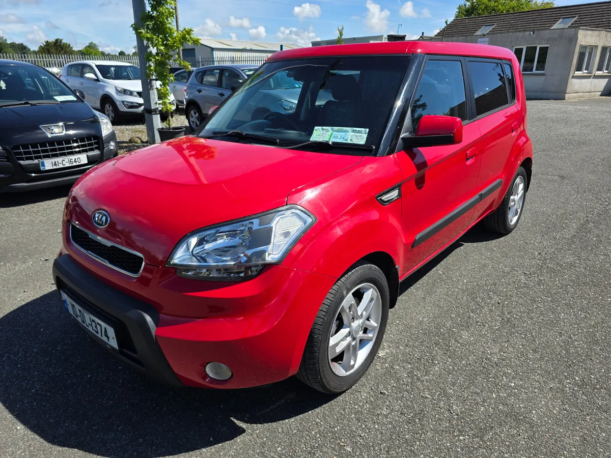 Kia Soul 1.6 Crdi LX 1 Owner - Image 2