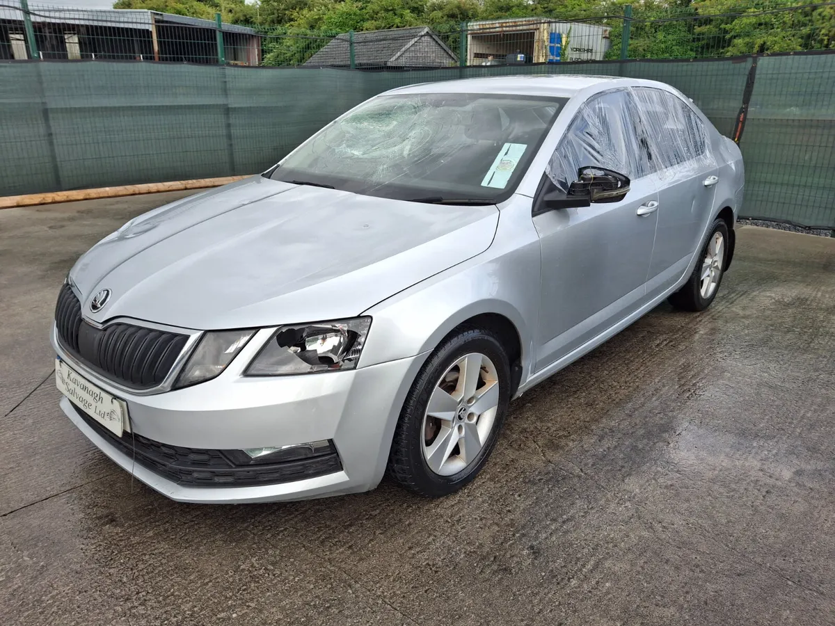 2018 Skoda Octavia Diesel Automatic - Image 4