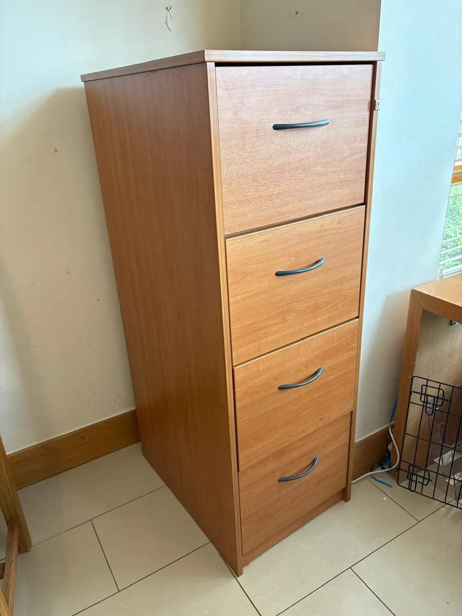 4 Drawer Timber Filing Cabinet - Image 1