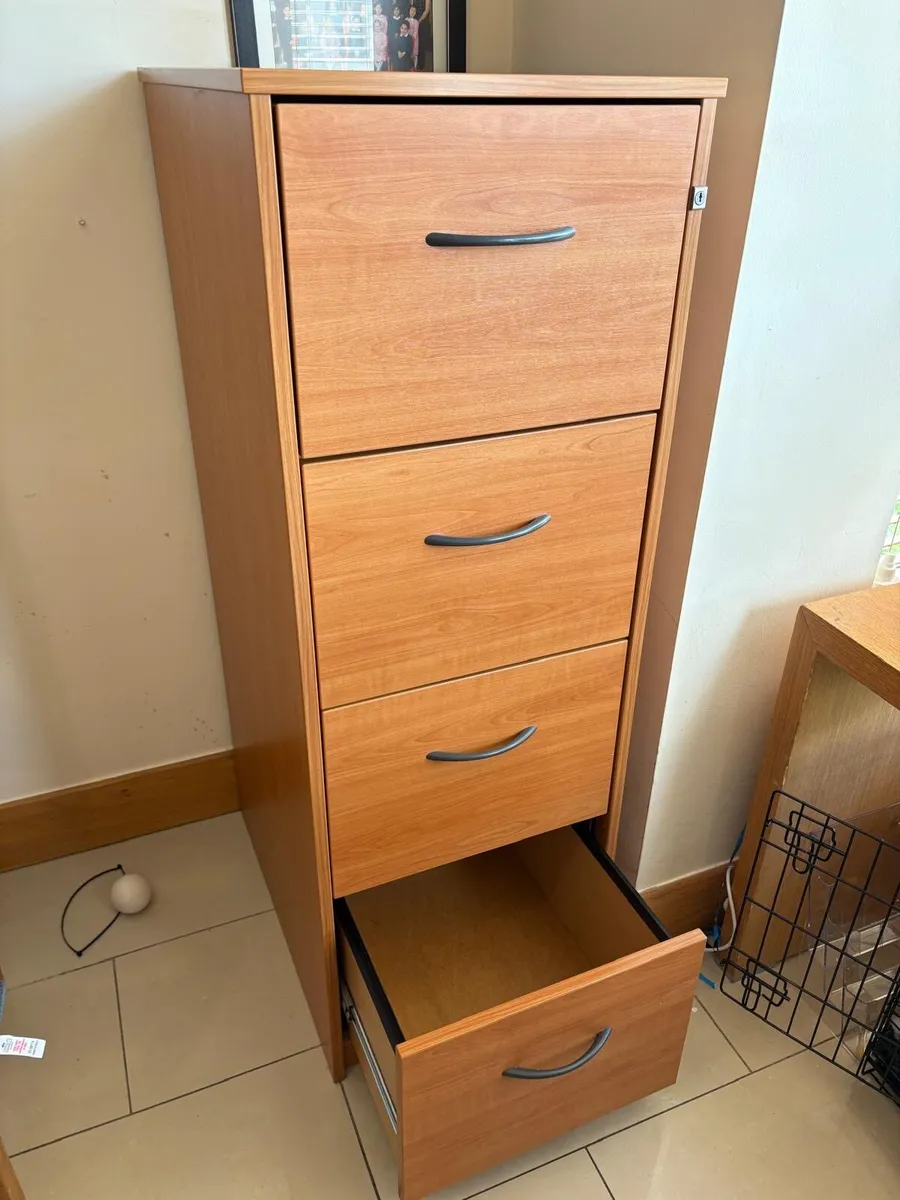 4 Drawer Timber Filing Cabinet - Image 2