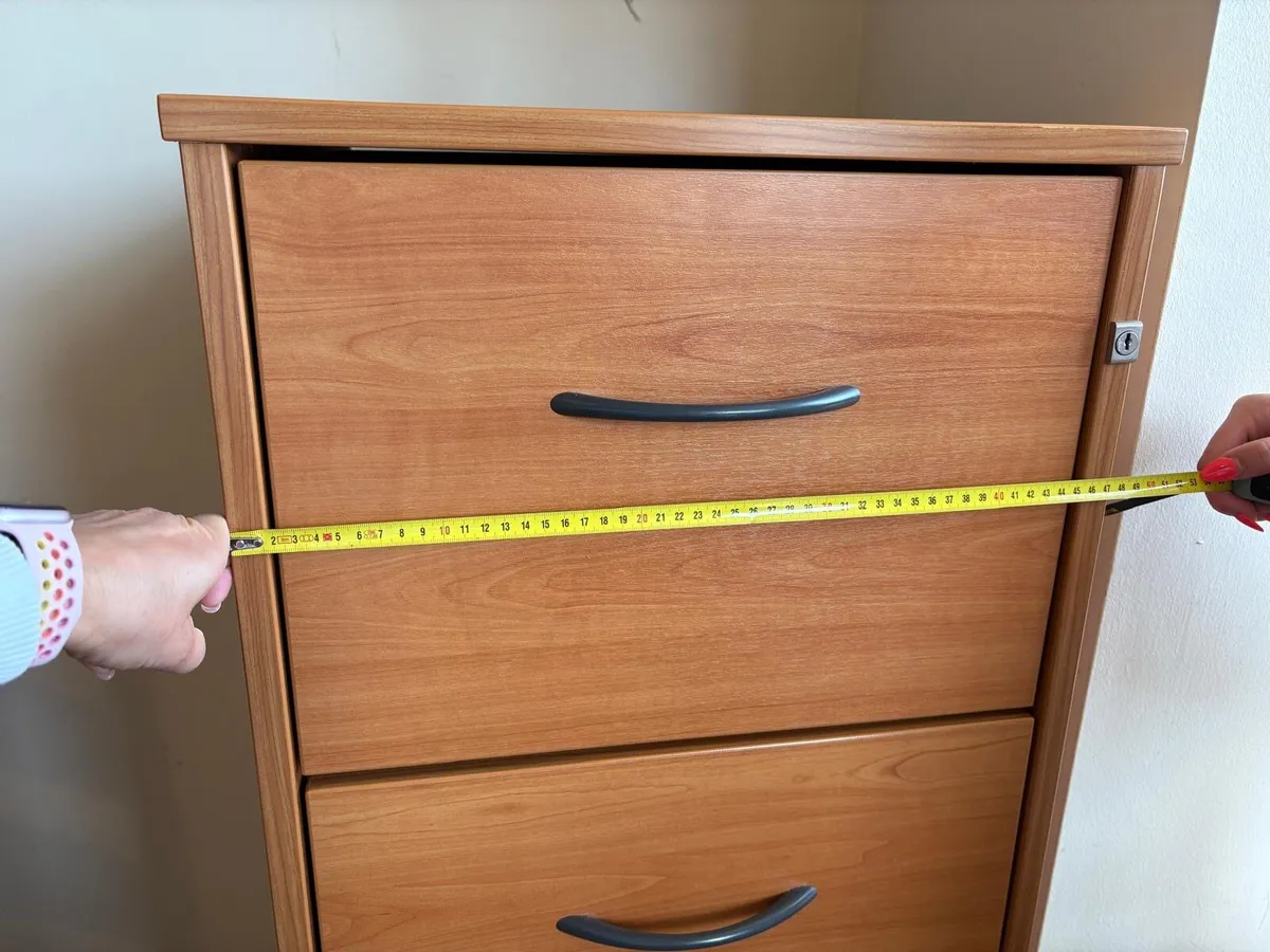 4 Drawer Timber Filing Cabinet - Image 4