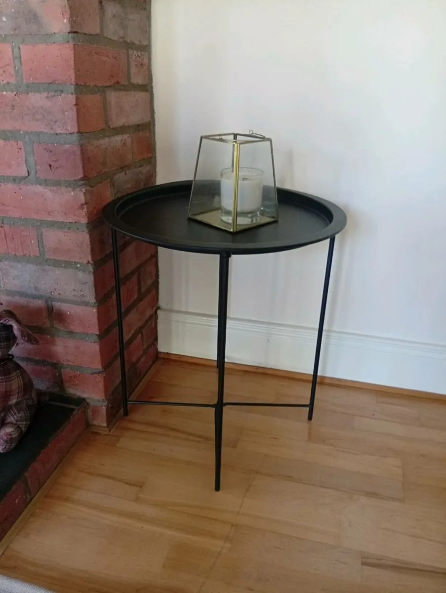 Black table