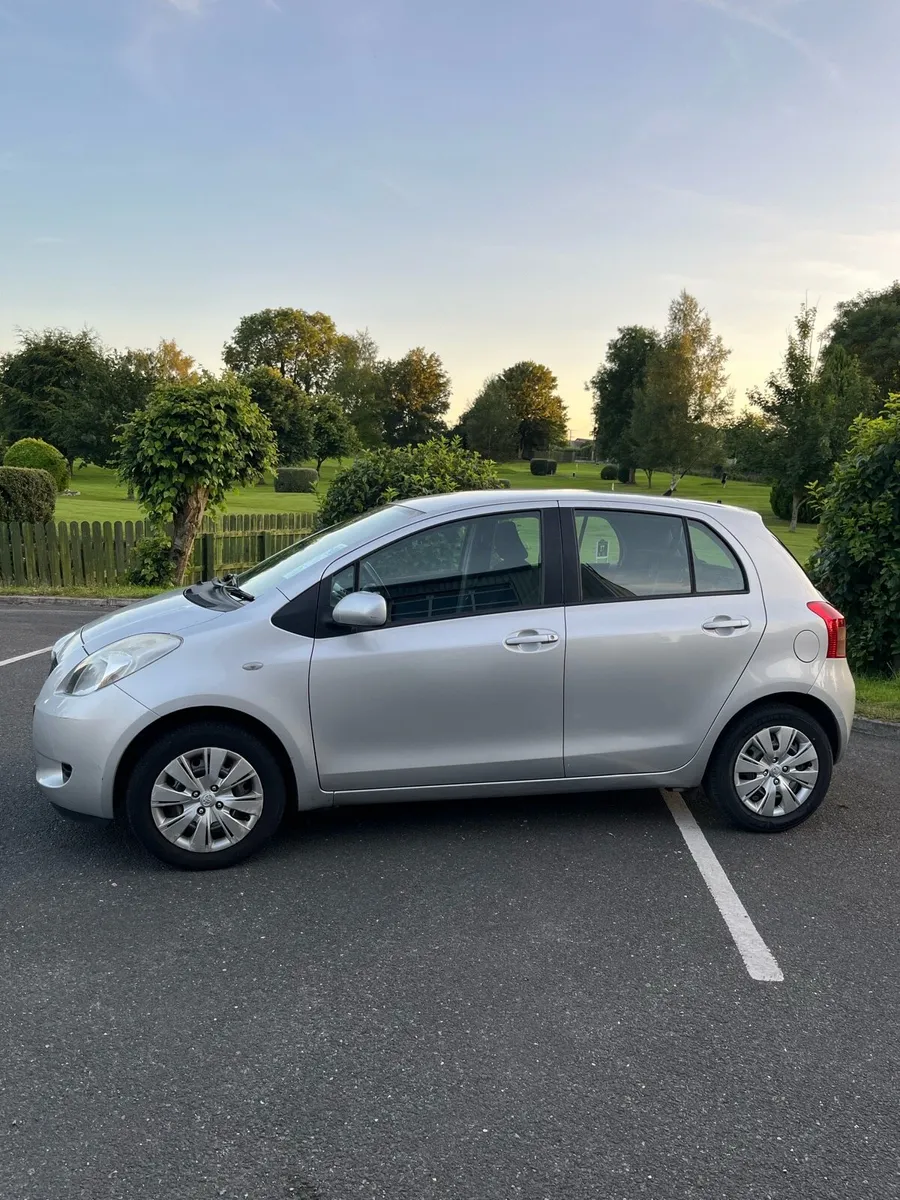 Lovely Automatic 2008 Toyota Yaris low mileage - Image 1