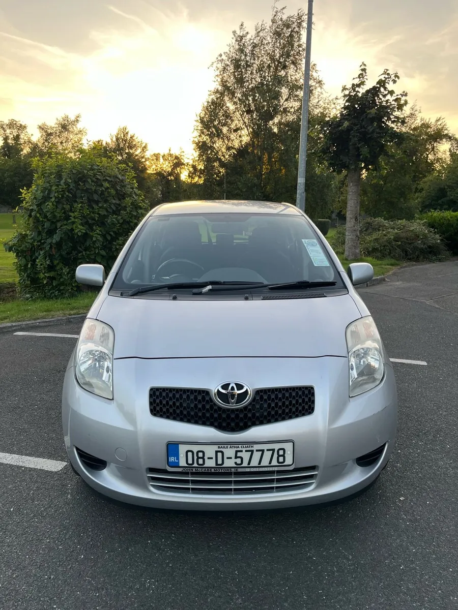 Lovely Automatic 2008 Toyota Yaris low mileage - Image 2