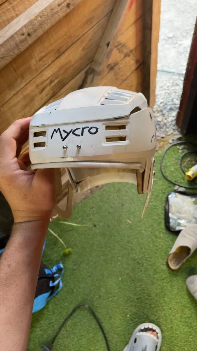 Mycro helmet - Image 1