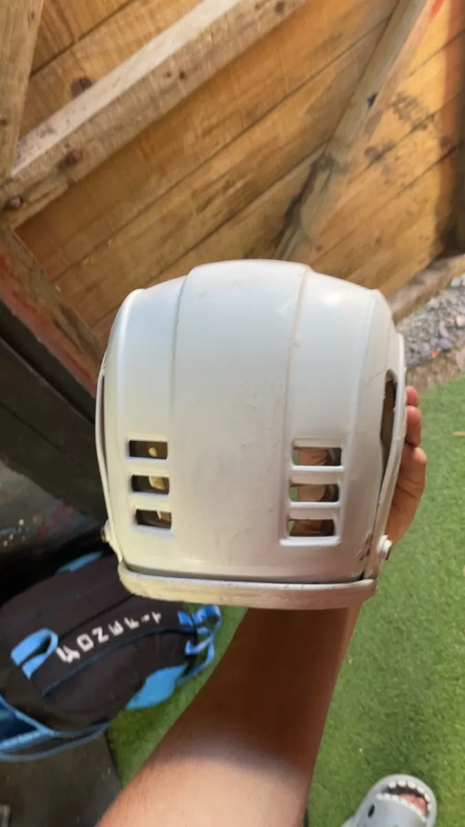 Mycro helmet - Image 3