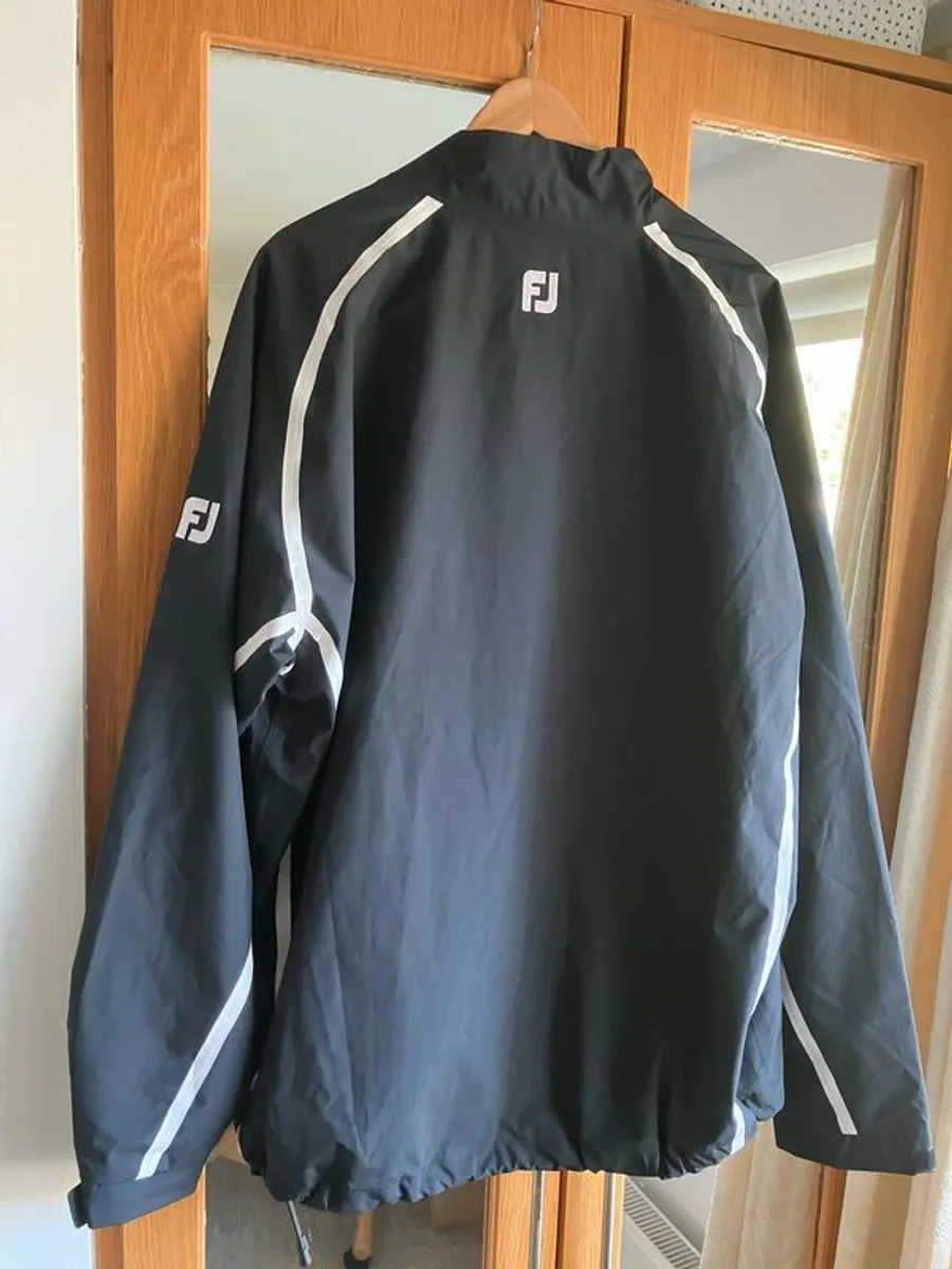FootJoy Dry Joys breathable rain jacket XL RRP 200 - Image 2