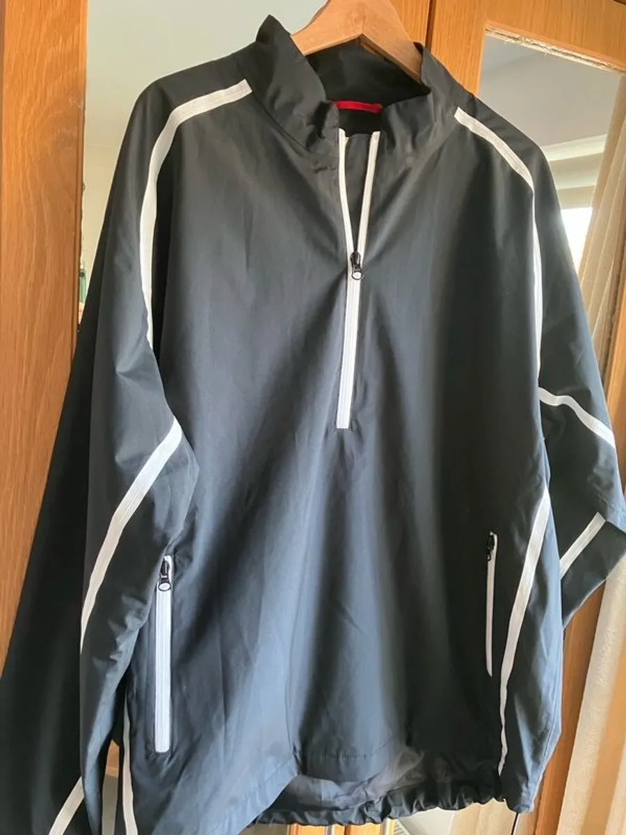 FootJoy Dry Joys breathable rain jacket XL RRP 200 - Image 3