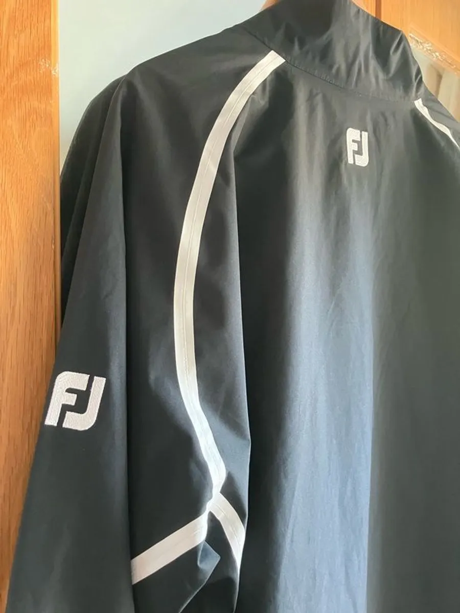 FootJoy Dry Joys breathable rain jacket XL RRP 200 - Image 4