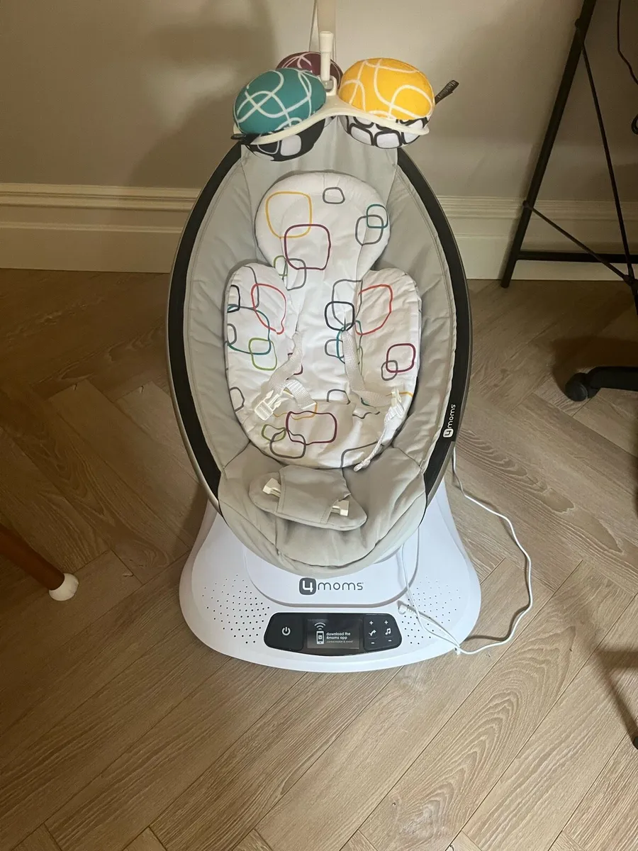 Mamaroo 4 Swing - Image 1