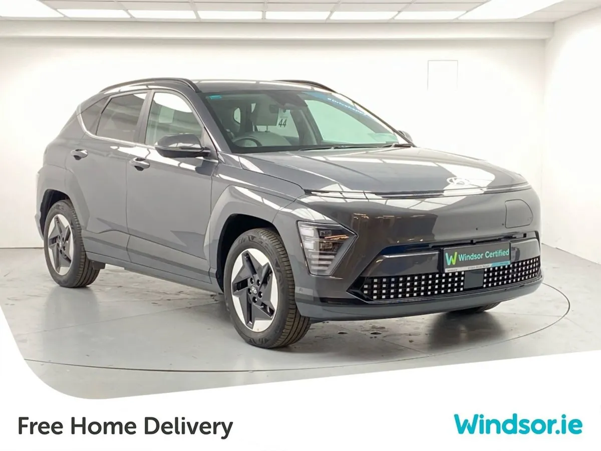 Hyundai Kona Kona EV Elegance 65kwh - Image 1