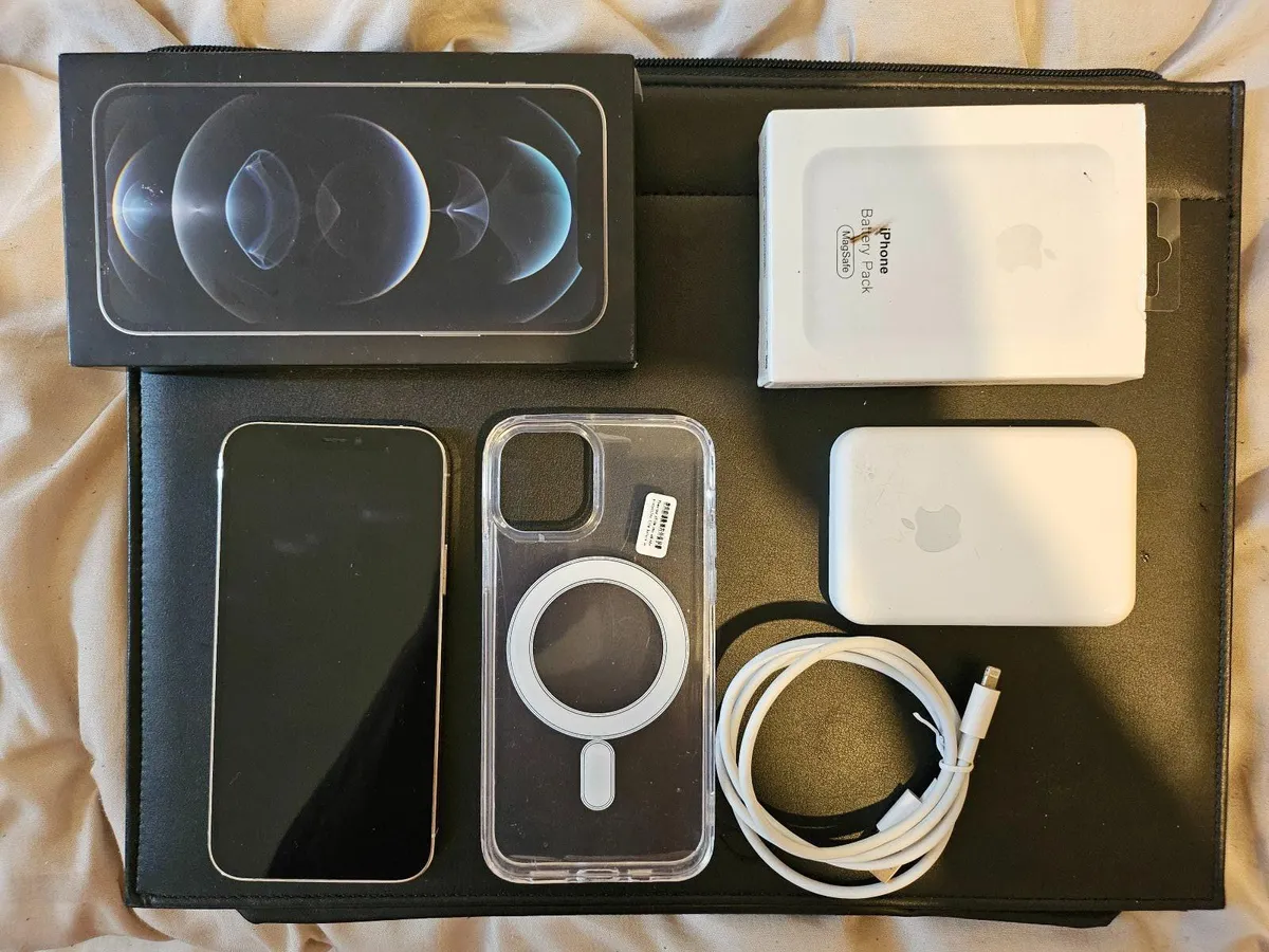 Iphone 12 pro + apple watch se gps - Image 4