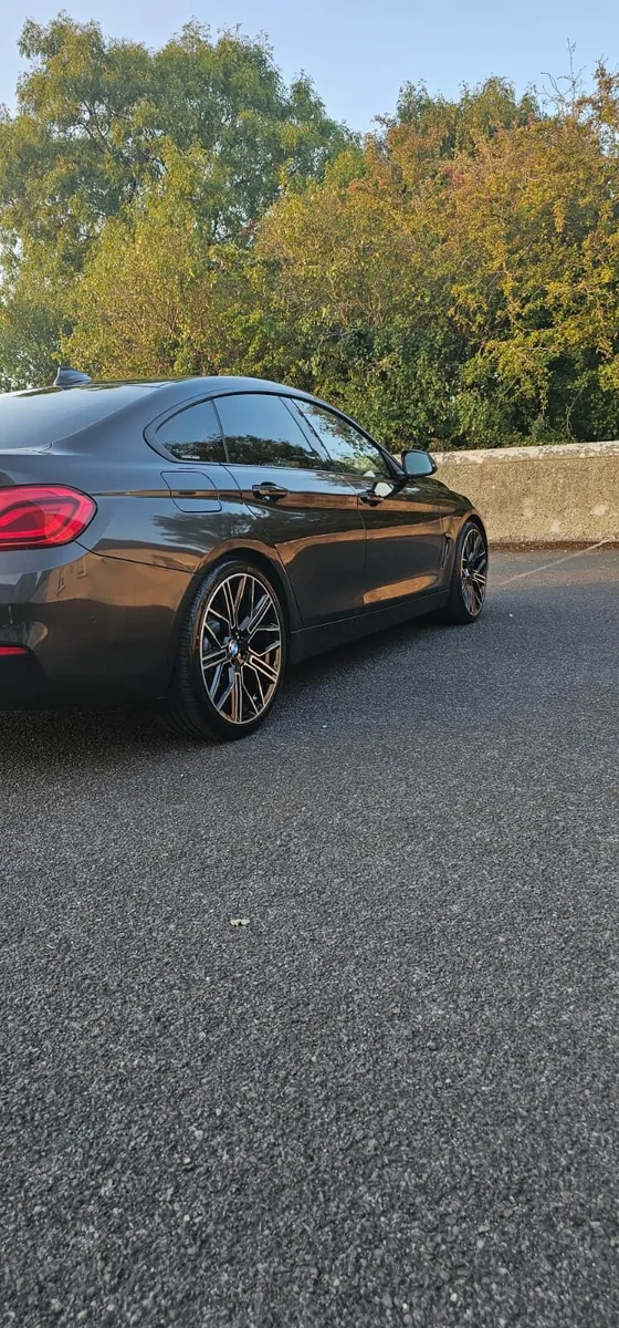 Car - Image 3