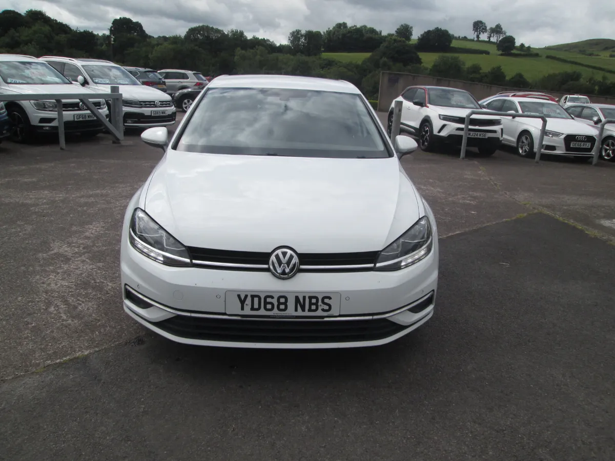 2019  VOLKSWAGEN  GOLF  1.6  TDI  SE  5DR - Image 3