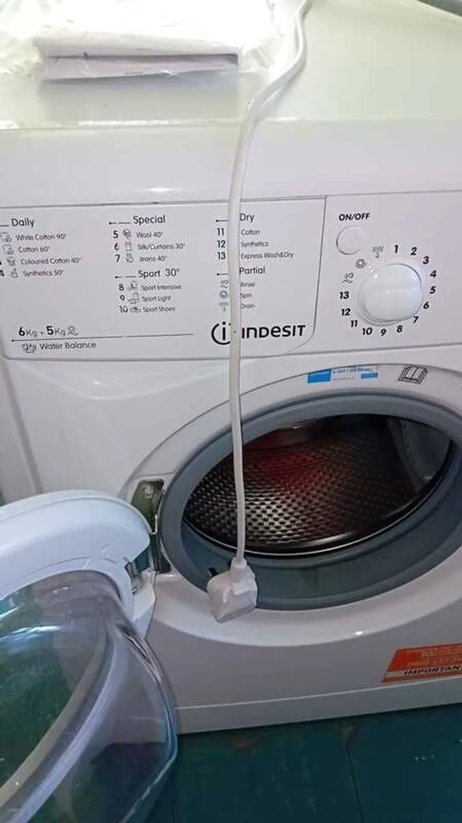 Indesit Washer Dryer IWDC6125 - Image 1